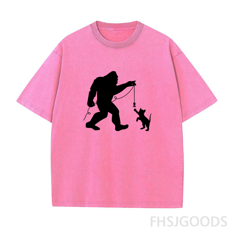 Bigfoot and Kitten Unisex Distressed T-Shirt