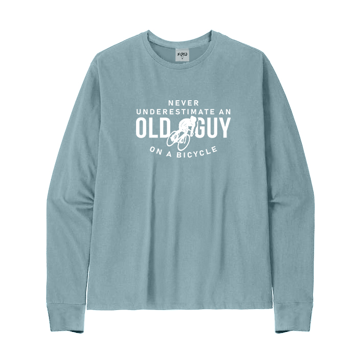 Never Underestimate An Old Guy on A Bicycle Long Sleeve T-Shirt