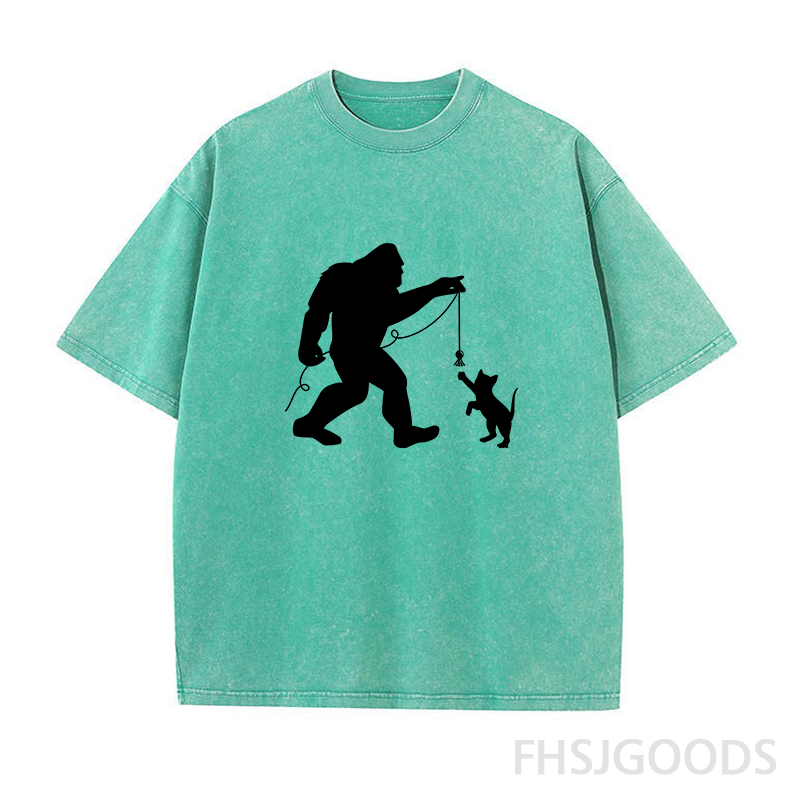 Bigfoot and Kitten Unisex Distressed T-Shirt