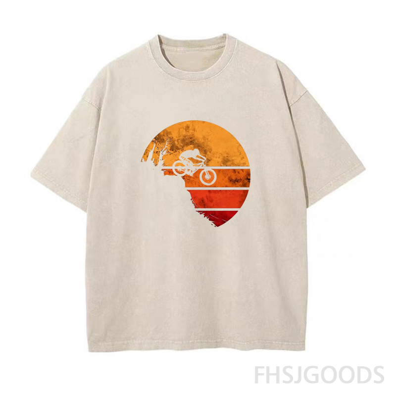Retro Mountain Bike Unisex Distressed T-Shirt