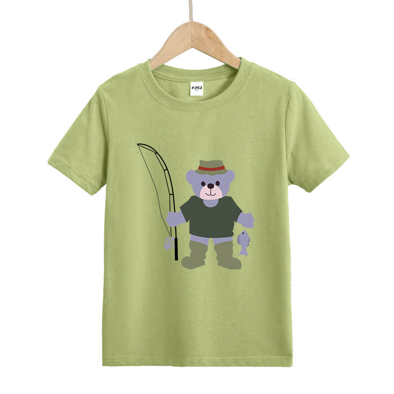 BEAR GONE FISHING Kids T-Shirt