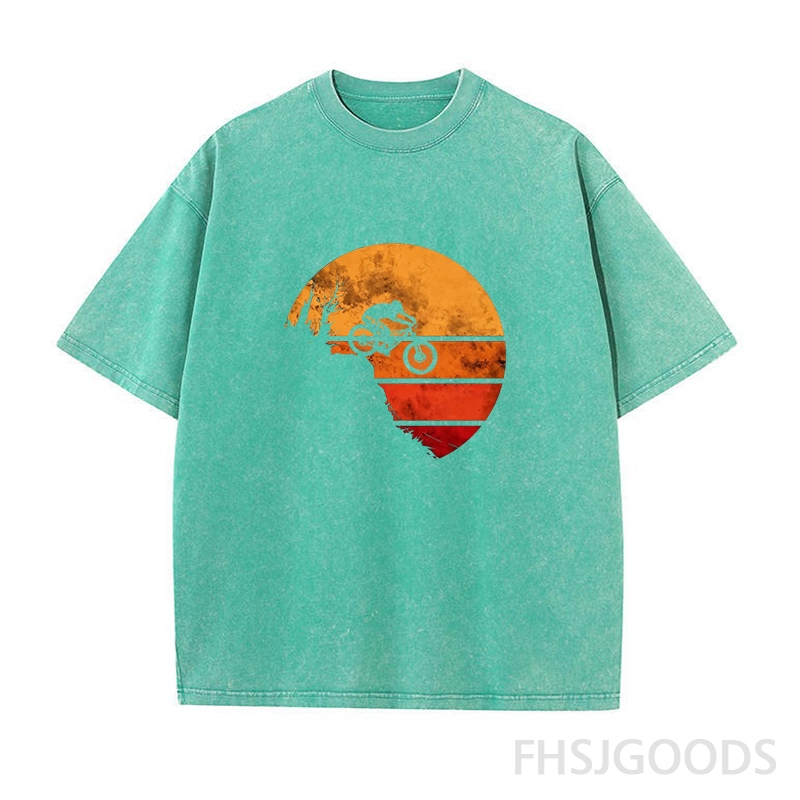 Retro Mountain Bike Unisex Distressed T-Shirt