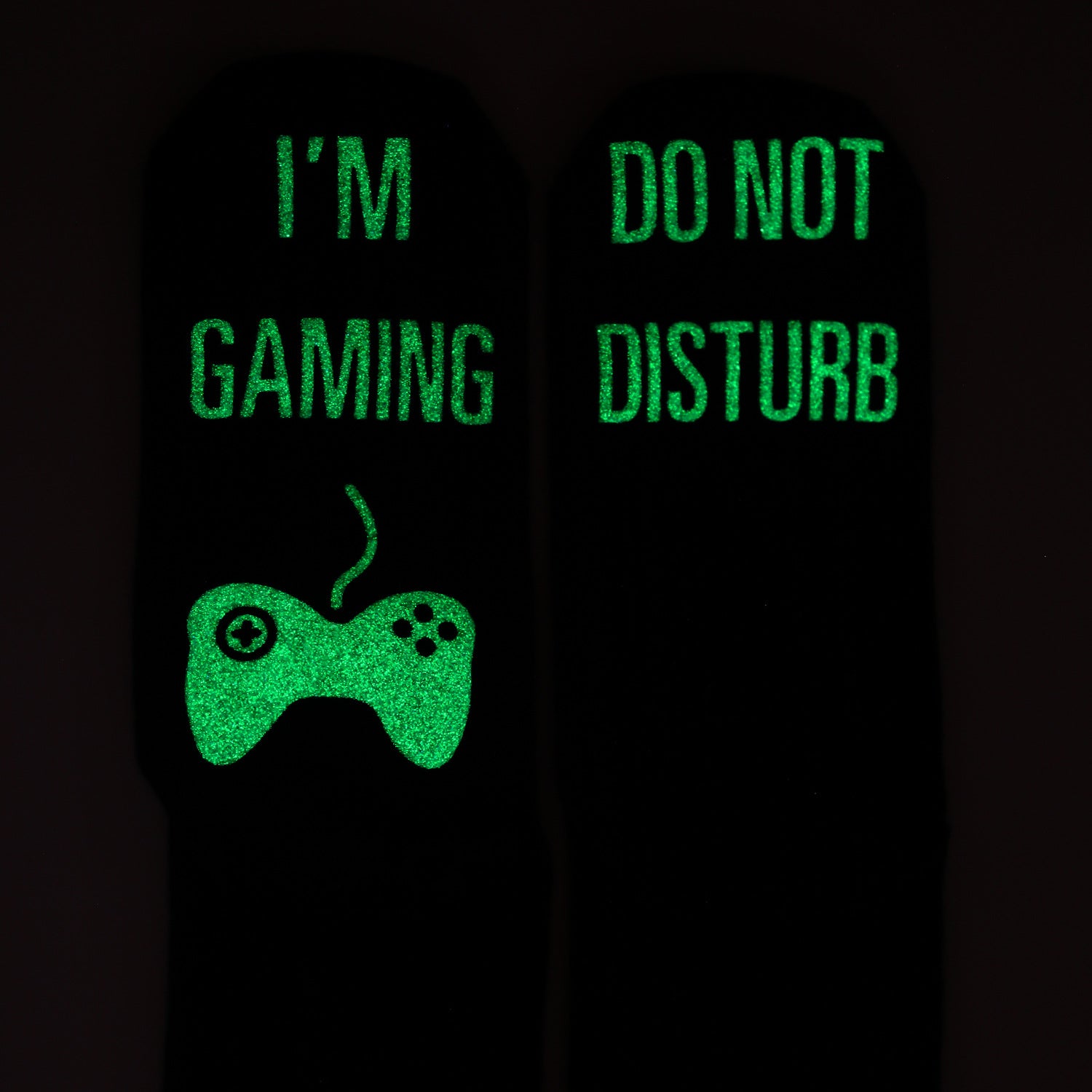 "Do Not Disturb" Socks 3 Pack-green-detail